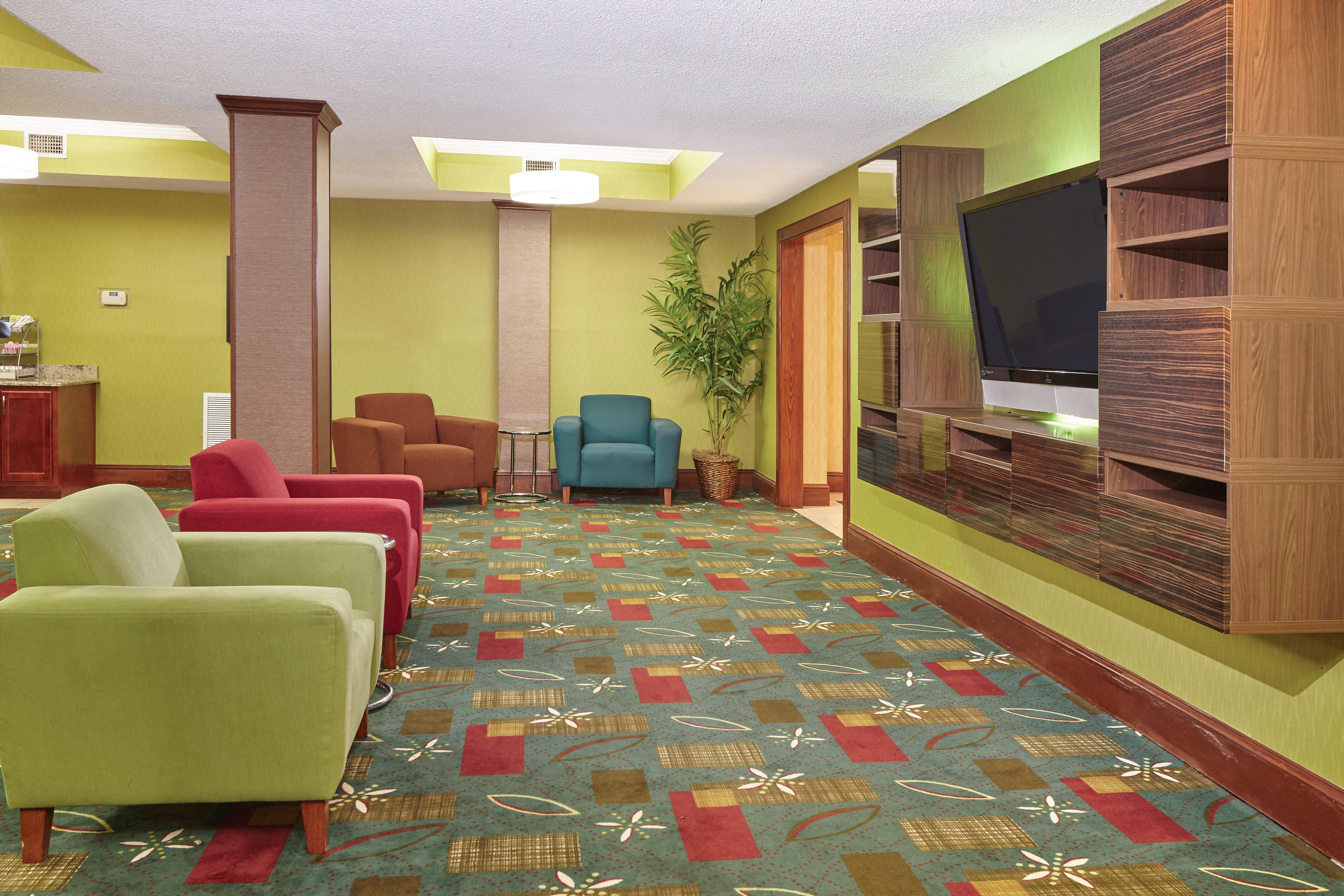 Holiday Inn Express Hotel & Suites Buford-Mall Of Georgia, An Ihg Hotel Buitenkant foto